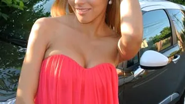 Andreea Ibacka, senzuala si inocenta pentru sotul ei! Iti place cum a pozat?