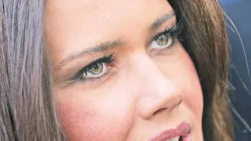 Oana Zăvoranu îi poartă pică lui Pepe? Regret că mi-am abandonat cariera pentru gelozia unui individ