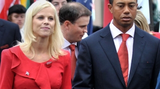 Tiger Woods si Elin Nordegren divorteaza suta la suta, spun apropiatii