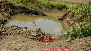 Doi copii s-au înecat în Iazul Morții, din Vaslui! Au fost găsiți îmbrățișați pe fundul apei