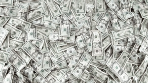 Curs valutar 12 mai 2021: Cât valorează un euro și un dolar