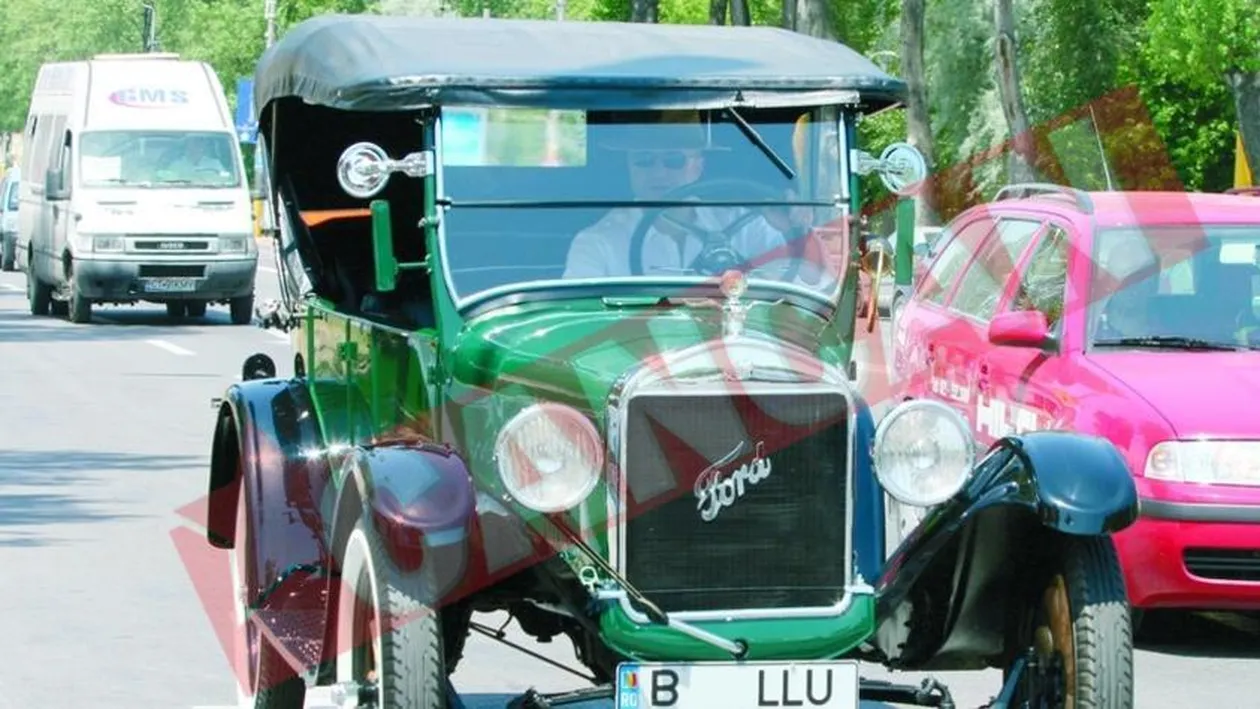 Masina lui Elan, regina la Mamaia