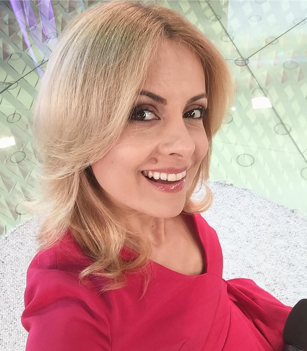 N-o să-ți vină să crezi ce rochie a purtat Simona Gherghe la nunta ei cu Răzvan Săndulescu!