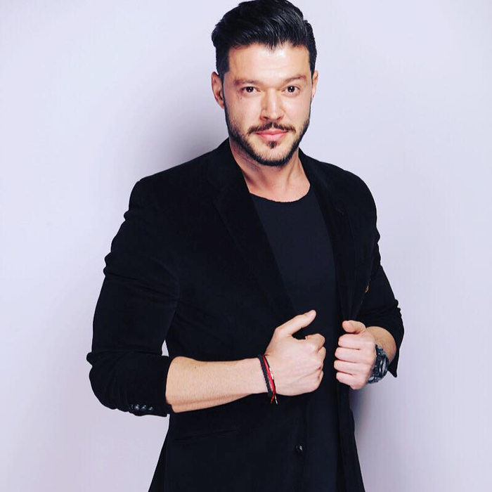Ce a postat Victor Slav după ce Bianca Drăgușanu a rămas fără emisiune: ”Creierul se îmbolnăvește din cauza noastră”