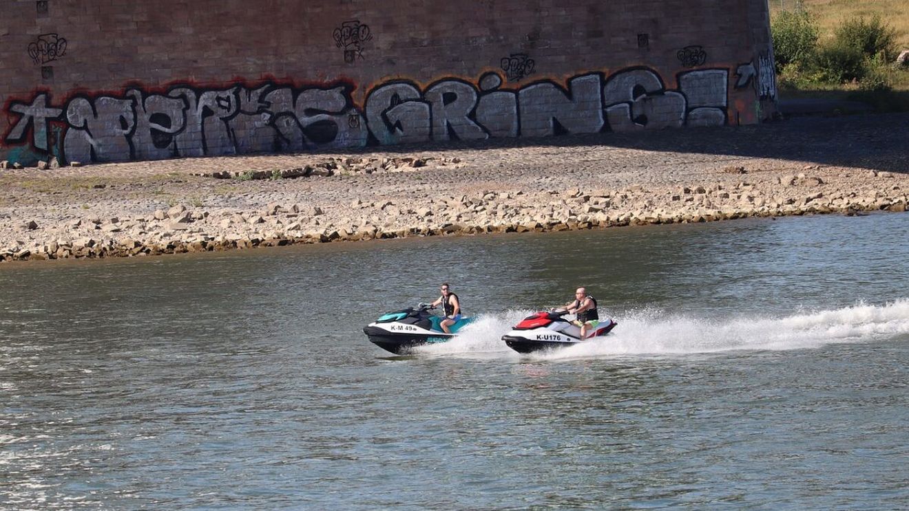 Doi turiști au fost împușcați mortal în timp ce se plimbau cu skijeturile: ”Ne-am rătăcit”