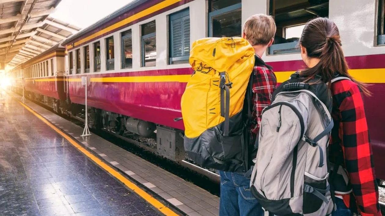 Studenții cu vârsta până în 35 ani vor beneficia în continuare de gratuitate la transportul feroviar