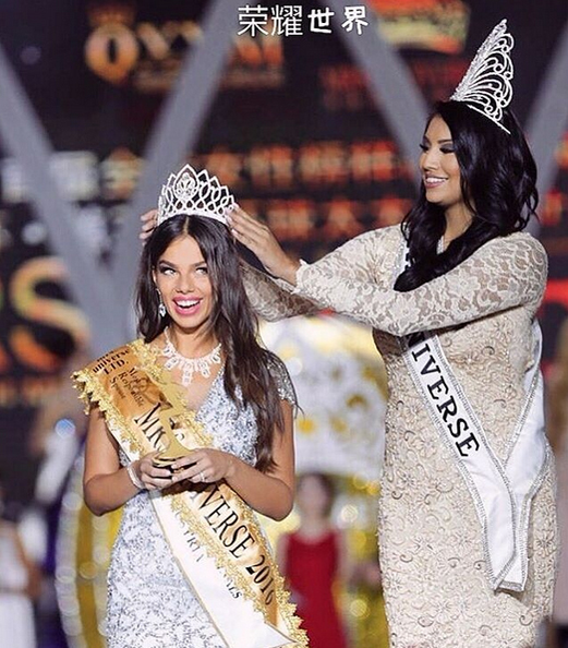 Ea este câştigătoarea titlului Mrs. Universe 2016! Uite cât de frumoasă este tânăra ucraineancă