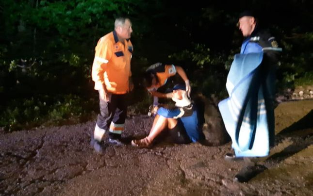 Câinele maidanez care a salvat un biciclist pe Platoul Semenic a fost adoptat!