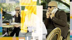 Vali Bărbulescu „pune țara la cale”, dar neglijează două domnișoare. Cum l-am surprins pe celebrul DJ, la o terasă