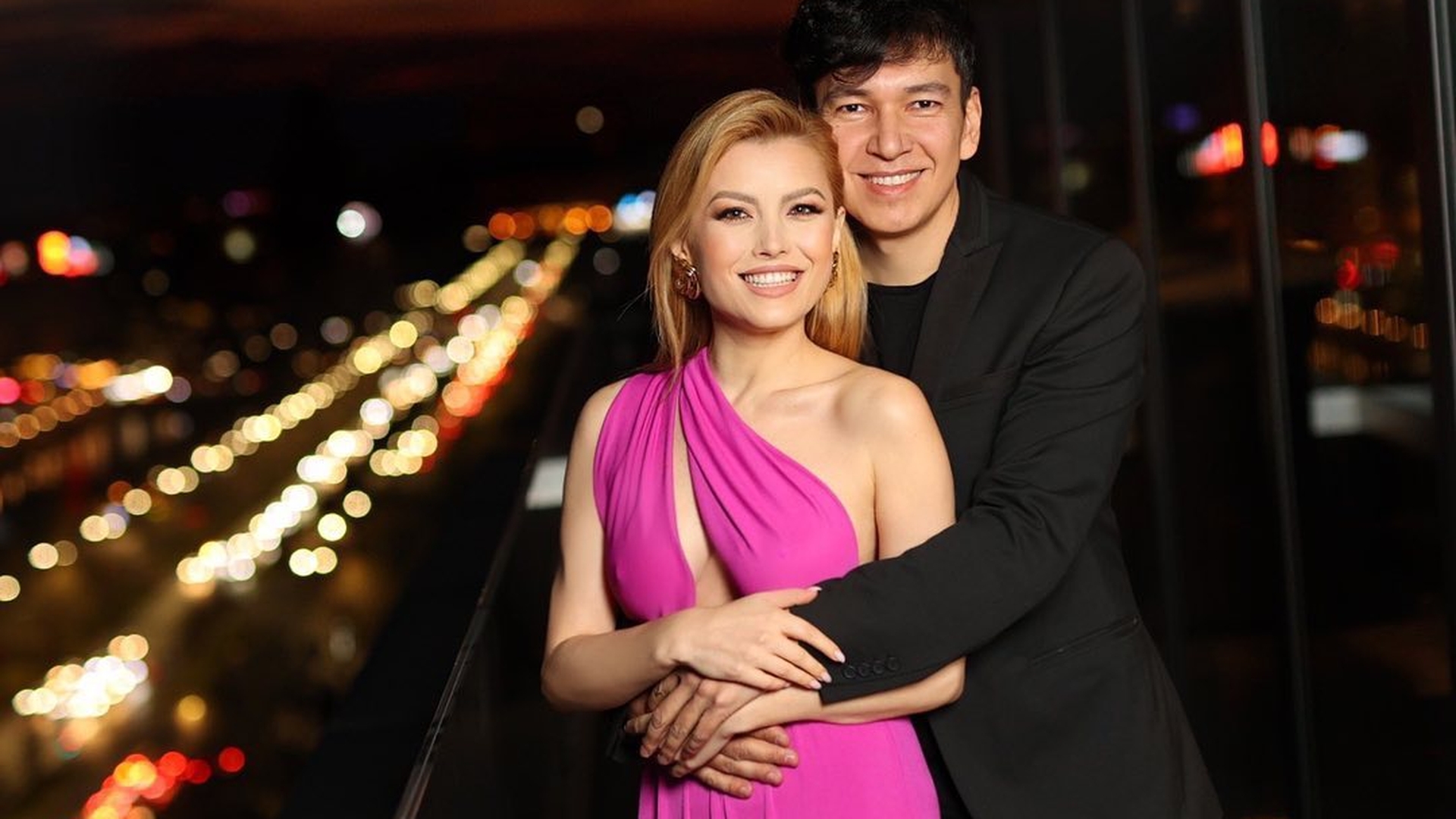 Elena Gheorghe, dezvăluiri despre relaţia cu soţul său după 16 ani de căsnicie: "Cred că fericirea se simte atunci când..."