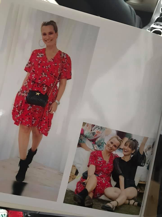 Imagini rare cu Andreea Esca înainte să devină celebră, făcute publice astăzi. Incredibil cum arăta actuala prezentatoare a Știrilor Pro TV
