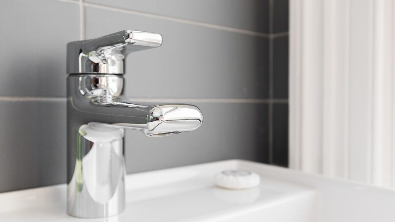 BREAKING | Peste 1.500 de blocuri din Capitală rămân fără apă caldă