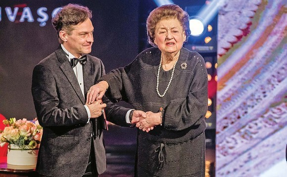 Fotografie de colecție cu Tamara Buciuceanu, din anii studenției! Incredibil cât de frumoasă era