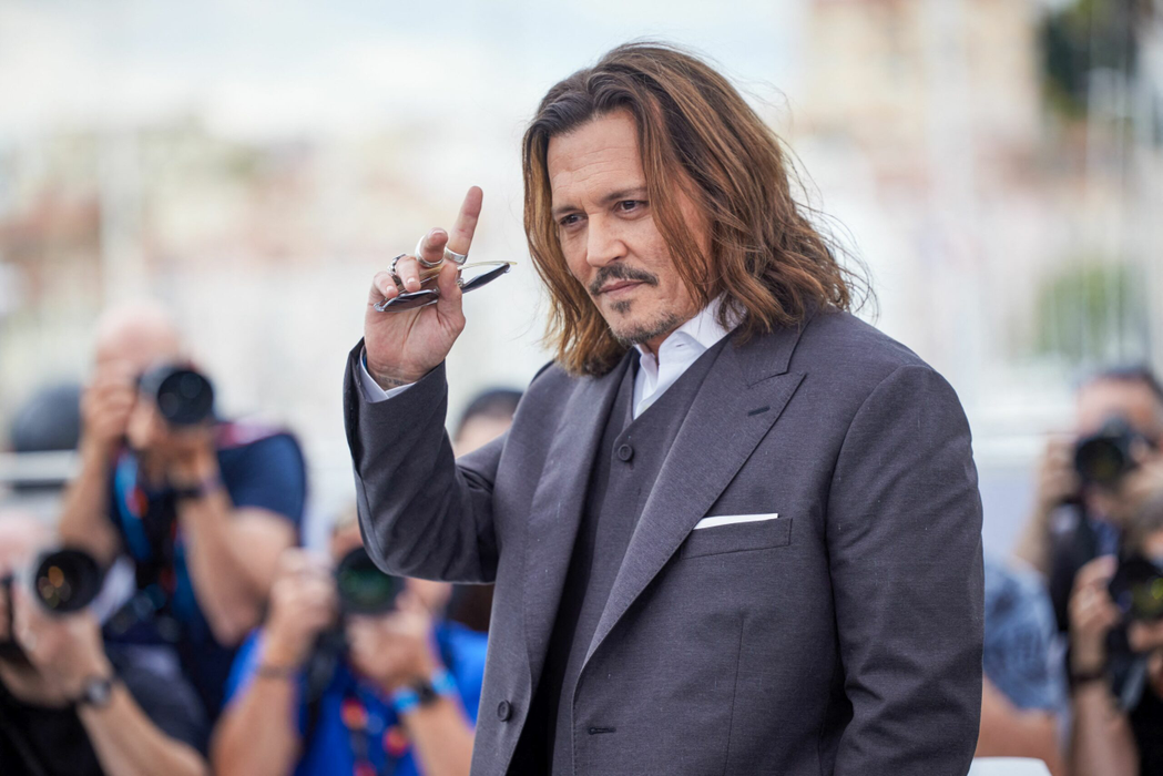 Johnny Depp, în vârstă de 61 de ani, se iubește cu o rusoaică de 28 (sursa FOTO: Hepta)