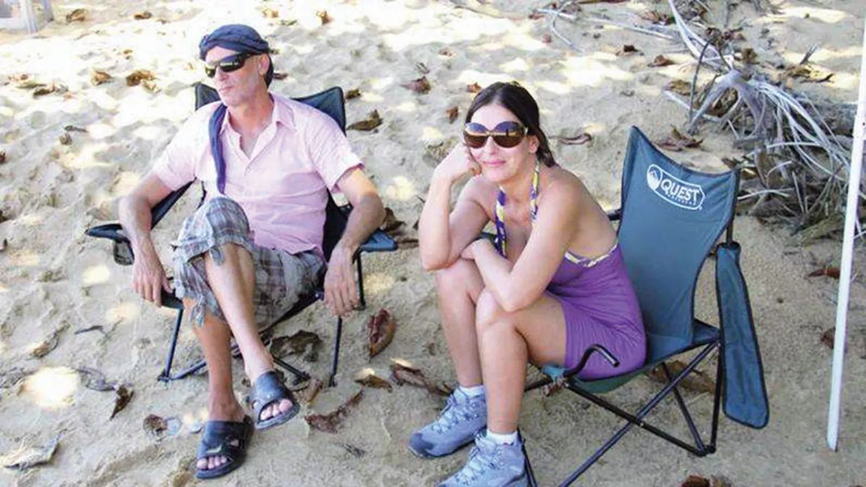 Cutremurător! Ce melodie premonitorie a postat fosta soție a lui Andrei Gheorghe, la ora la care jurnalistul a murit: „N-o să plâng. N-o să vărs nicio lacrimă!” De moartea jurnalistului s-a aflat abia12 ore mai târziu