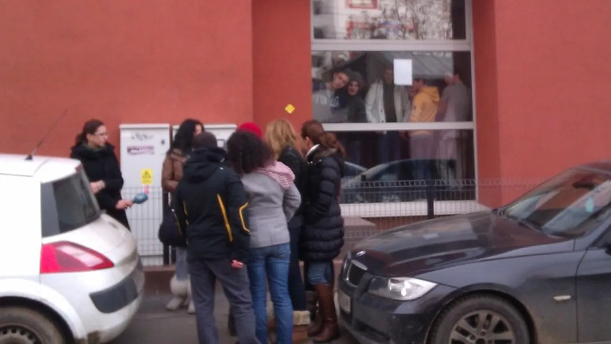 Eleva violata in toaleta unui liceu din Bucuresti a disparut! Masuri drastice la “Dimitrie Gusti”: elevii nu mai au voie in pauza!