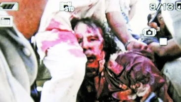 Moartea celui mai longeviv dictator din Africa 7 iunie 1942 - 20 octombrie 2011. Libia a scapat de Gaddafi dupa 42 de ani de tiranie L-au ciuruit!