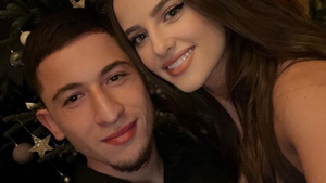 Olimpiu Moruțan se iubește cu o adevărată bombă-sexy! Cum arată partenera fotbalistului care a dinamizat acțiunile ofensive ale "tricolorilor" în meciul cu Kosovo | GALERIE FOTO