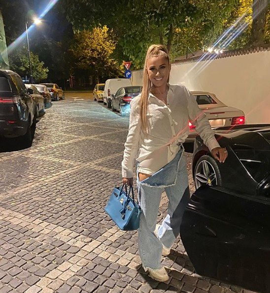 Anamaria Prodan nu se abține: ”Sunt tinerică, am 50 de ani și arăt trăsnet!”