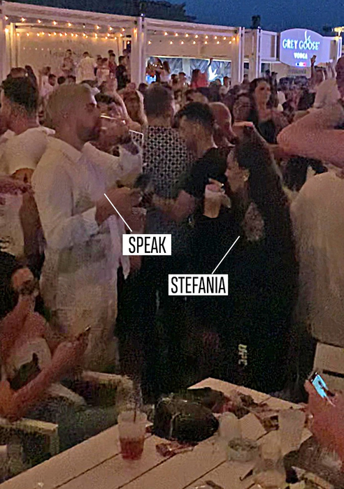 Speak și Ștefania s-au distrat pe cinste în club