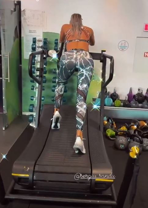 Bianca Drăgușanu, într-un compleu sport mulat și transparent la sală. Fosta soție a lui Alex Bodi a făcut senzație | FOTO & VIDEO