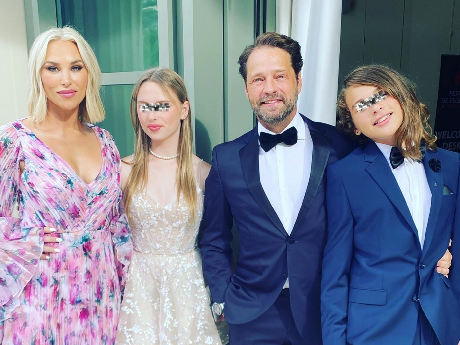 Cum arată familia actorului Jason Priestley. Sursa foto: Instagram