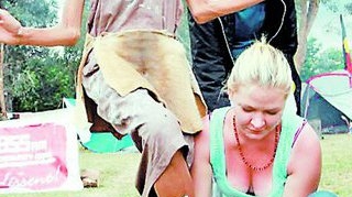 Fugarita de indigeni, sefa guvernului australian a ramas fara pantof. Cenusareasa aborigena