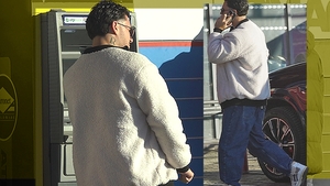 Iubitul Alexiei Eram și-a abandonat bolidul de nevoie. Mario Fresh a rămas fără cash!