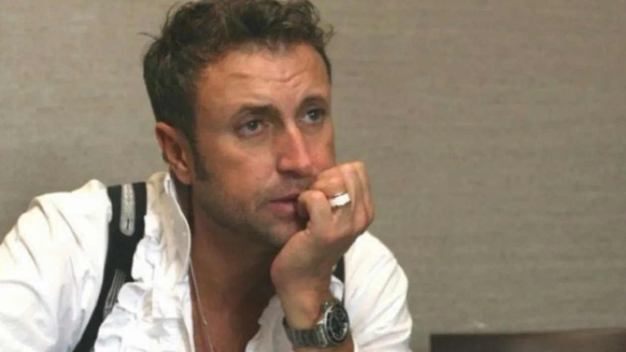 Cum a reusit Valentina Pelinel sa il combine pe Bote. L-a luat de brat si l-a dus la...