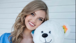 O participantă la Miss Teen USA a murit într-un accident de mașină. Acum, mama ei face o dezvăluire tulburătoare