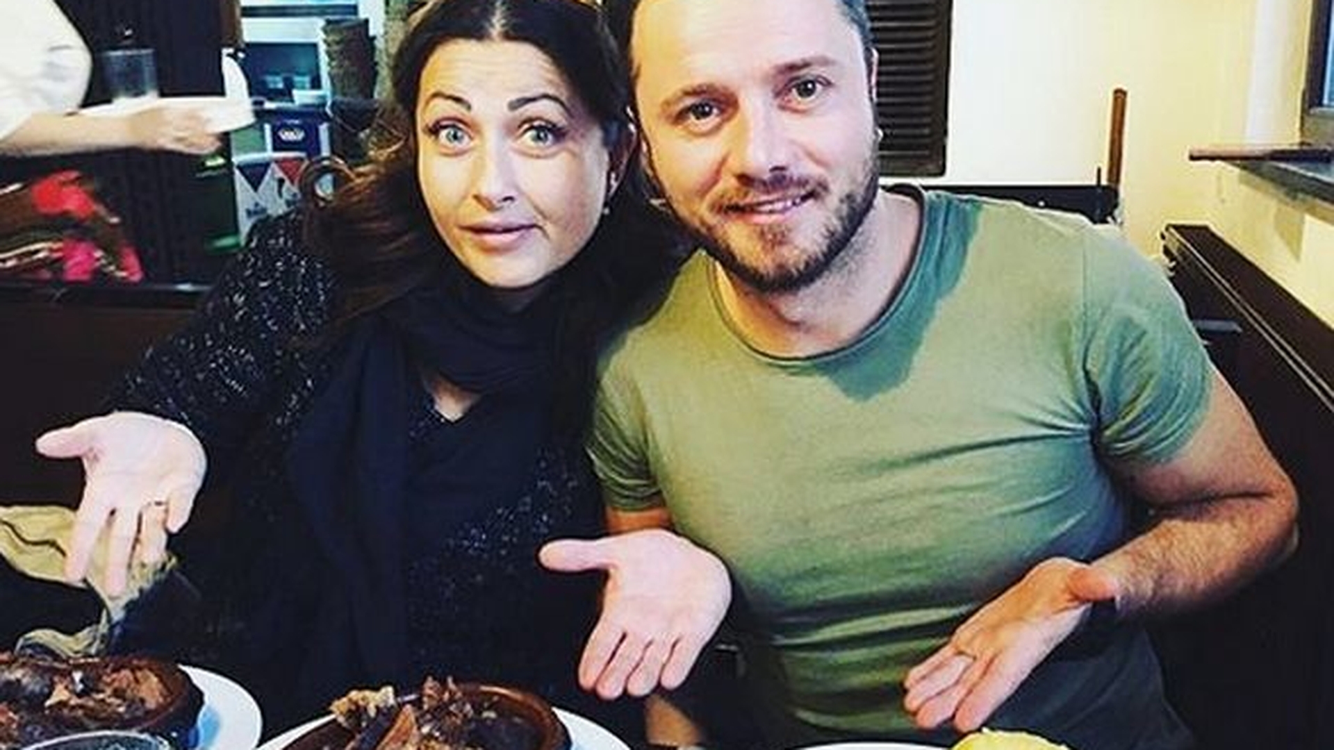 GABRIELA CRISTEA s-a pozat la mare, dar i-a scăpat un mic detaliu. Fanii au sfătuit-o imediat: "Ai grijă..."