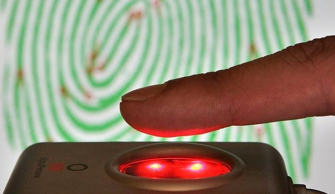 Probe de „foc” pentru achiziţionarea unei simple cartele SIM! Cumpărătorii vor fi supuşi unei scanări faciale şi trebuie să permită colectarea amprentelor