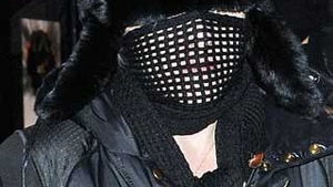 Madonna o copiaza pe Lady Gaga
