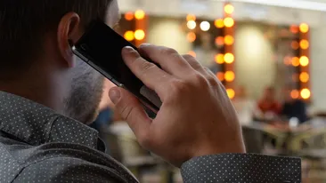 IREAL! Ce ți se poate întâmpla dacă răspunzi la telefon și spui „DA”! Cum au început să acționeze escrocii în 2024