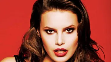 Castigatoarea Next Top Model face bani pe banda rulanta! Emma Dumitrescu a ajuns sa castige si 10.000 de euro intr-o luna!