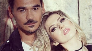 LIDIA BUBLE nu mai arată aşa cum o ştiai! Nimeni nu şi-a putut lua ochii de la părul său lung şi negru