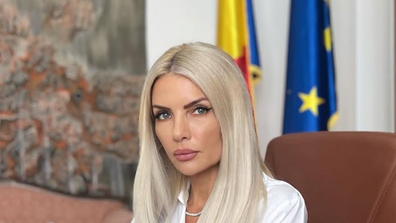 Laura Vicol și Vladimir Ciorbă, reținuți! Cei doi soți sunt acuzați de complicitate la delapidare, spălare de bani și aderare la un grup infracțional organizat