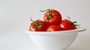 Dieta cu roşii. Cum să slăbeşti rapid fără să te înfometezi