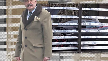 Ce face Nicorescu cu bolizii de sute de mii de euro pe care îi deține. Nea Dan Milionaru’ își ”lucrează” Ferrari-ul chiar pe Herăstrău!