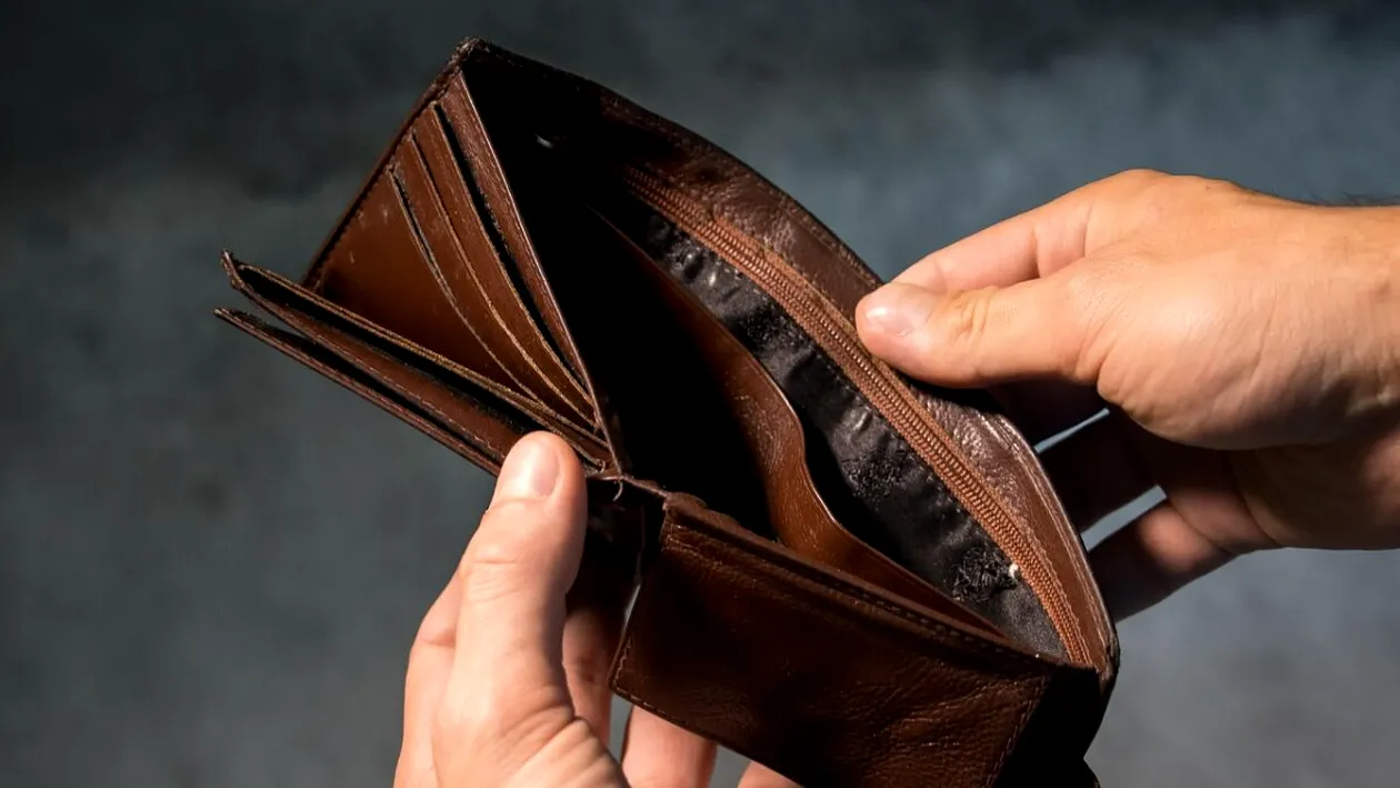 Noi impozite pentru români în 2026. Cine va scoate mai mulți bani din buzunare