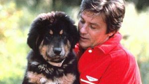Alain Delon şi-a pregătit înmormântarea! Vrea să fie înhumat lângă câinii lui
