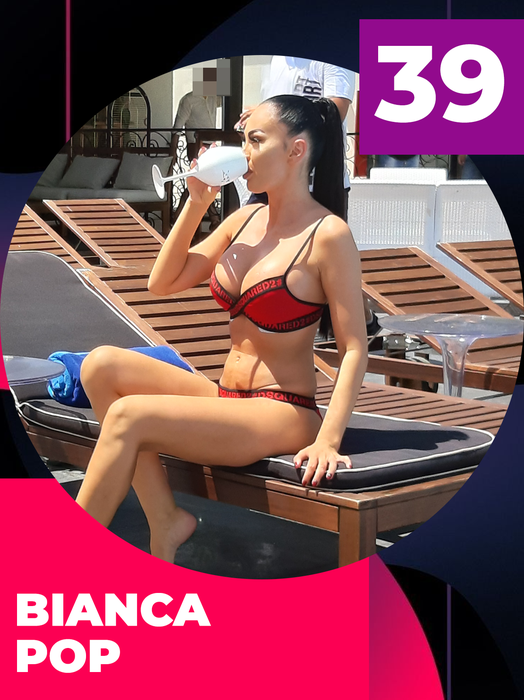 Andreea Popescu, Ramona Olaru și Andreea Ibacka nu au mai ținut cont de nimic. Top 50 dive care au cedat poftelor, în văzul tuturor