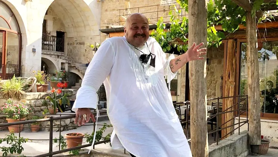 Zarug, atacat fără milă în online. După apariția în emisiunea lui Denise Rifai, internetul a explodat: „Am fost amenințat cu moartea”