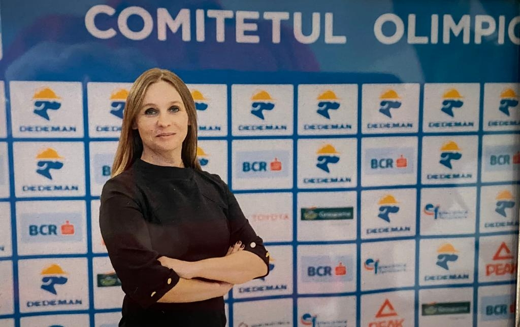 Cât de mult s-a schimbat Simona Amânar. Foto: Facebook / Simona Amanar Tabara