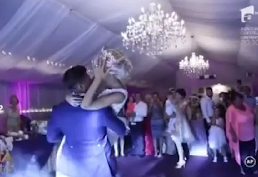 Dansul mirilor de la nunta lui Andrei și a Cristinei Rotaru. Fanii și-au făcut cruce când au văzut! VIDEO