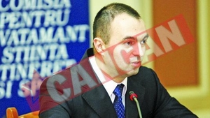 Ministrul Adomnitei si-a operat nasul ca sa nu mai sforaie