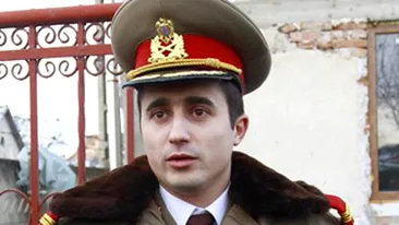 Locotenentul care a iesit alaturi de protestatari in uniforma de militar a fost exclus din cadrul armatei!