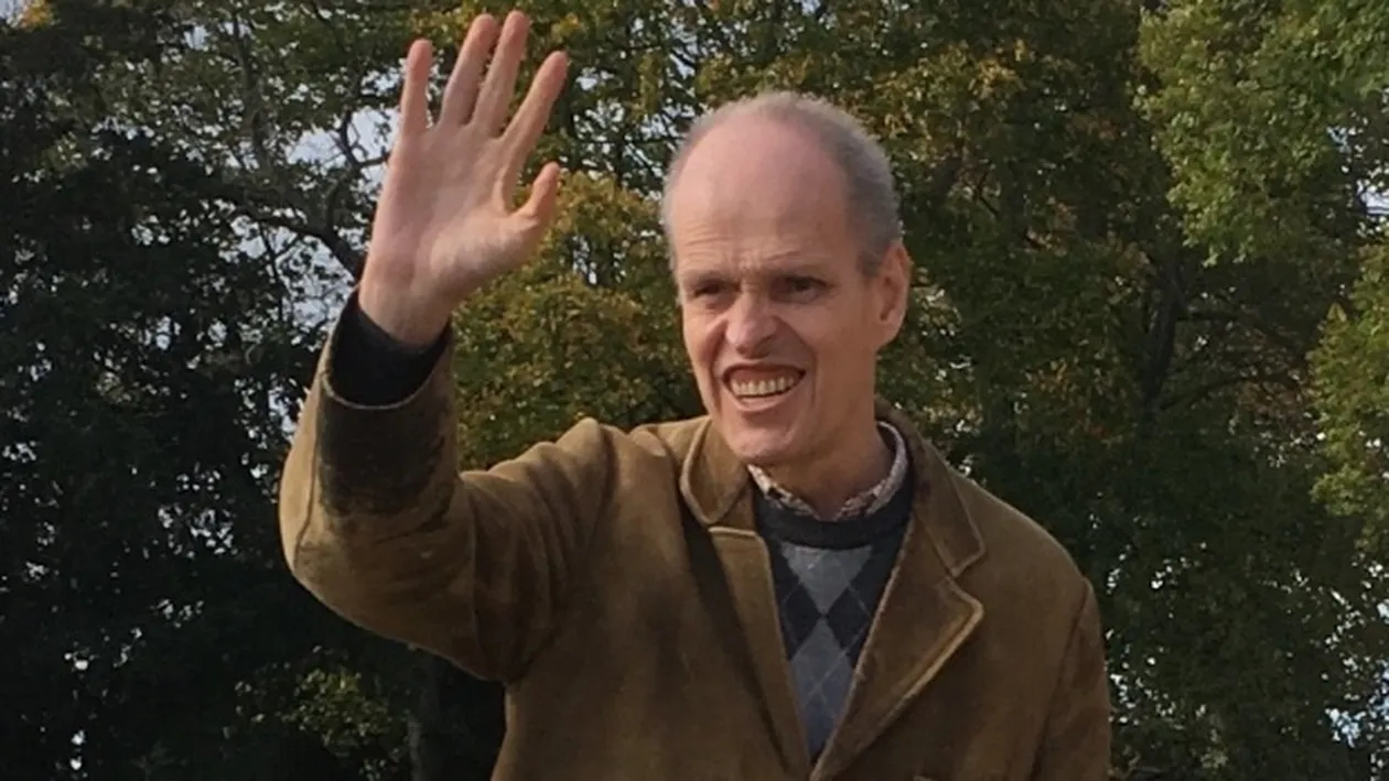 Un cunoscut prinţ din Franţa a murit! Devenise handicapat mintal! Comunicatul familiei regale: ”Domnul conte de Paris...”