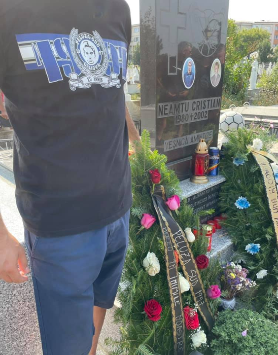Cristi Neamţu ar fi împlinit 41 de ani. Cum a fost omagiat fostul jucător al Craiovei