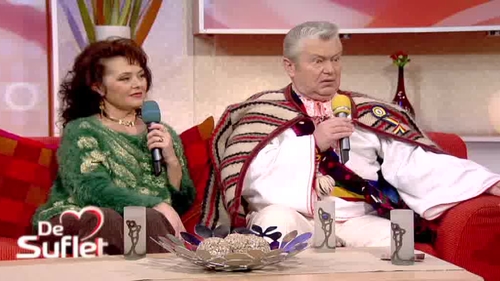 Se iubesc la varsta a doua ca adolescentii. Primul interviu la dublu cu Gheorghe Turda si mama Alinei Puscas. Vezi cum se rasfata